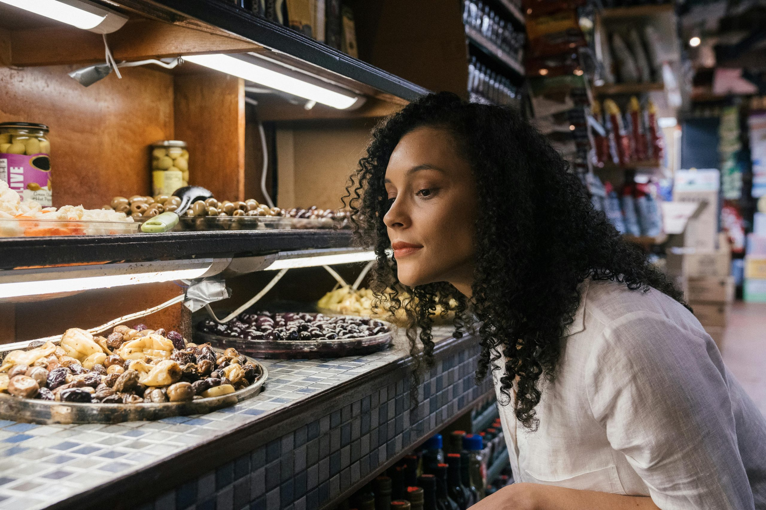 Developing Smart Habits for Reducing Food Waste Shopping